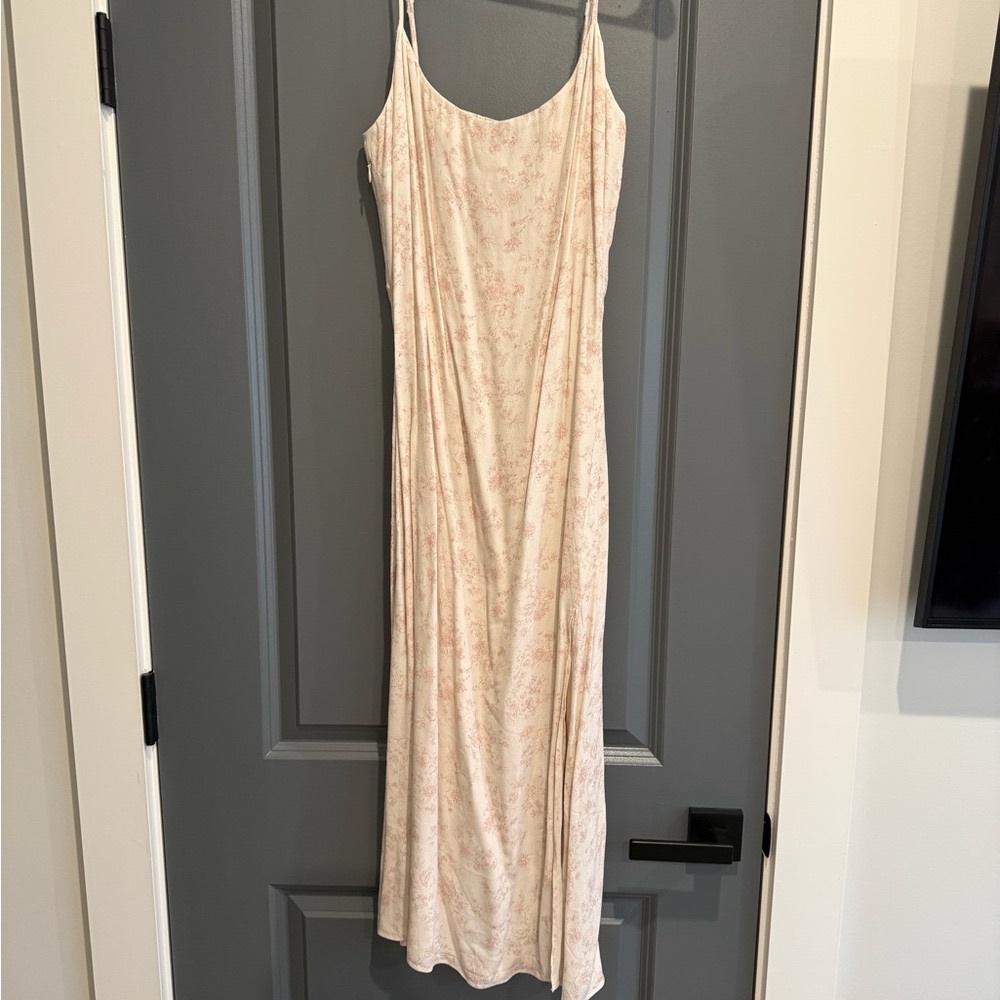 Aritzia/Wilfred Free Affogato Floral Dress, Size 8